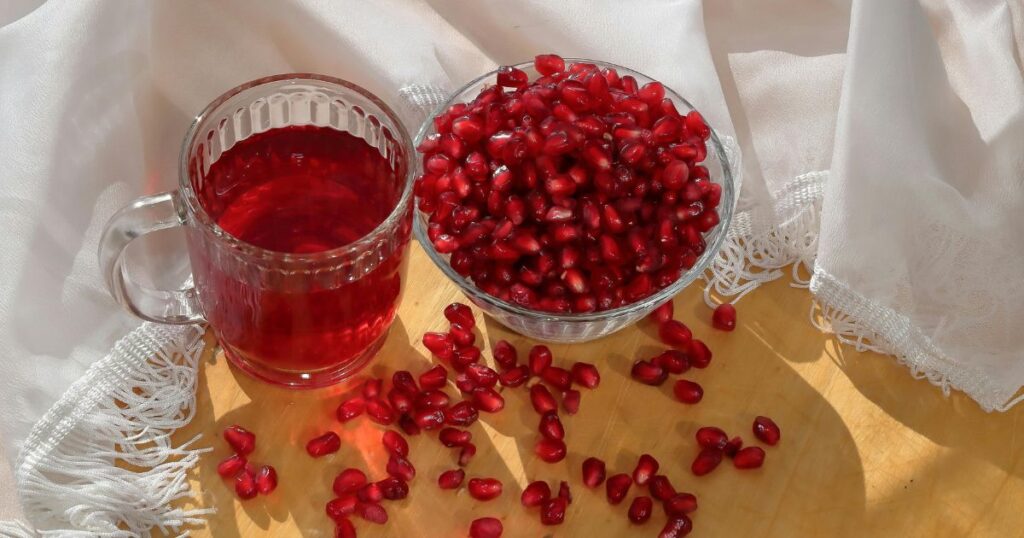 Key Skin Benefits of Pomegranate Juice